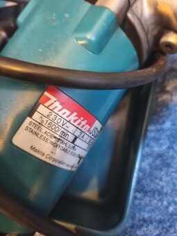 Makita JS3200