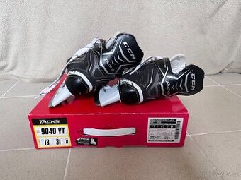 Dětské hokejové brusle CCM Tacks velikost 31