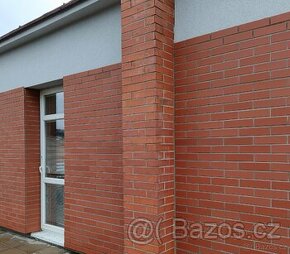 Obkladové fasádní pásky KLINKER červené, větší množství