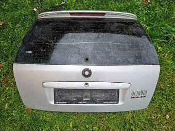 Škoda Octavia 1 combi víko kufru