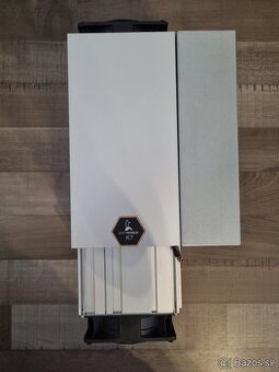 Ant miner K7 63,5 Th/s 3080 W