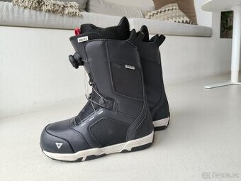 Snowboardové boty Gravity vel. 41,5