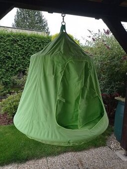 Woody Ptačí hnízdo