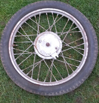 přední kolo JAWA Speciál