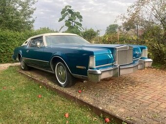 Lincoln Continental Mark IV. 7,5 V8 (158 kW) 1974