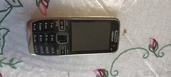Nokia E52