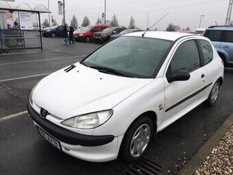 Peugeot 206 1.9 D. Rok 2005. Nová STK  Centrál, el.okna…