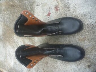 VYSOKÁ PEVNÁ KOŽENÁ BOTA "KANADA"