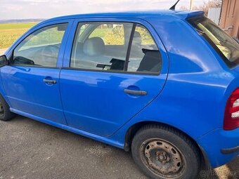 Fabia na náhradní díly, nove brzdy,kotouče, zimní pneu…..