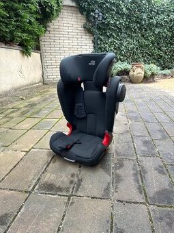 Autosedačka Britax Römer Kidfix II 15-36 kg.