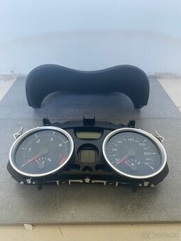 Přístrojová deska RENAULT MEGANE ( budíky )