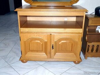 rustikální TV komoda