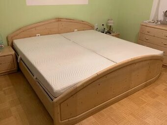 Klasická masivní ložnice (3558)