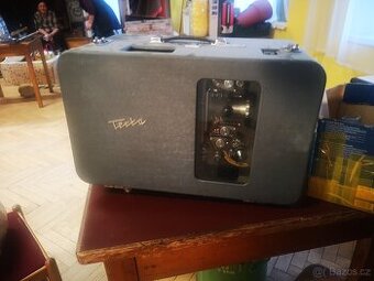 Promítačka TERTA, zesilovač, repro VERMONA