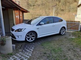 Ford focus st 225