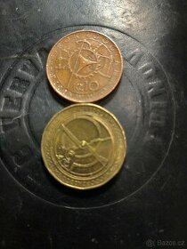 Mince nominální hodnoty 10 a 20 Kč rok 2000 Orloj