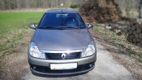 Dědictví jako nová málo jetá Renault Thalia spotřeba 3.5l