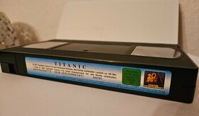 VHS -TITANIC - originál. videokazeta v nemčine