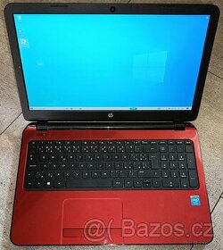 HP 15-r008nc,Win 10,HDD 500GB,RAM 4GB,15.4 palců