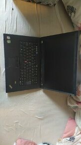 Lenovo ThinkPad 8932 na díly nebo opravu - 1