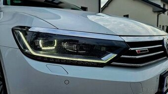 VW PASSAT biTDi B8 176KW CZ servisní kniha