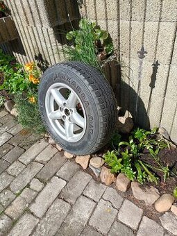 Toyota RAV4 1997, originál alu disky s pneu