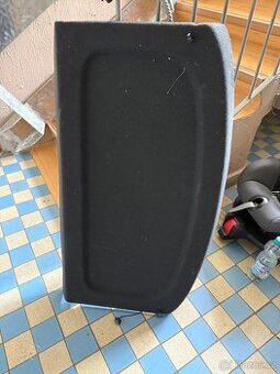 VW Tiguan - plato zavazadlového prostoru