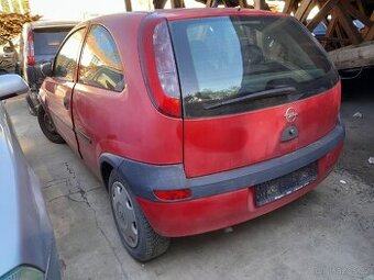 Opel Corsa C na díly