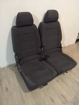 Volkswagen Touran zadní sedačky