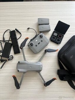 Dron DJI AIR 2S fly more