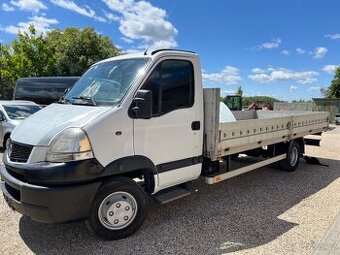 RENAULT Mascott