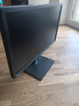 LCD Monitory Samsung 24"