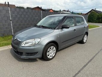 Fabia 2012 1.4i 63kw klimatizace jen 156.444km