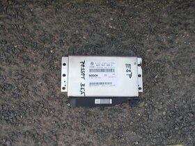 Řídící jednotka ESP VW Passat B5.5 8D0907389D