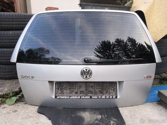 Kufr Golf Bora variant