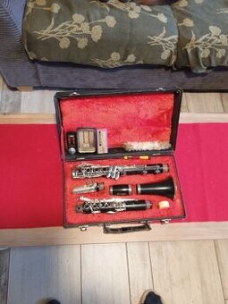 Klarinet Bb Amati Kraslice