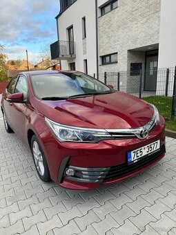 Toyota Corolla 97 kw 1.6 benzin 36 tisíc najeto