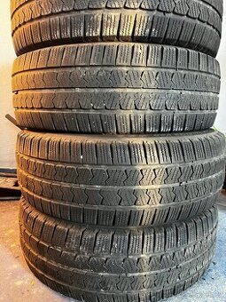 Pneumatiky matador 215/60 r17 C