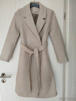 Kabát Orsay béžový vel.34
