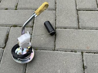 Lada Niva, plovák nádrže, nové.