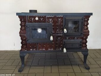 Kachlový sporák Anna levá hnědá