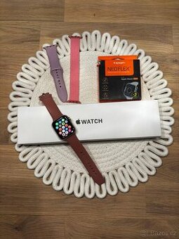 Apple Watch SE (2022) 44mm Gold Aluminum