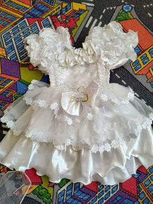 Bílé svatební/družičkové šaty