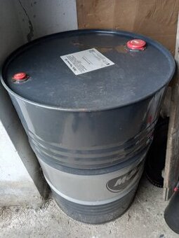 rodám olej Mol Thermol 46, 180 kg zaplombovaný sud