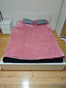 Postel IKEA MALM – bílá, včetně roštu