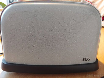 Opékač topinek - toustovač ECG