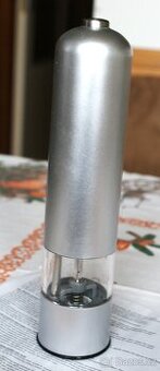 El.  Nlýnek  ba  koření.