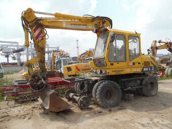 Kolové rýpadlo - NEW HOLLAND