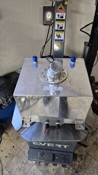 Závodní palivová nádrž 30l