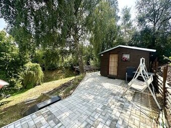 Zahrada (365m2) s chatou (16 m²) - Tachov, ul. Příčná